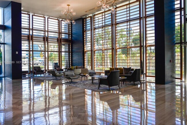 Foto del edificio - 3470 E Coast Ave