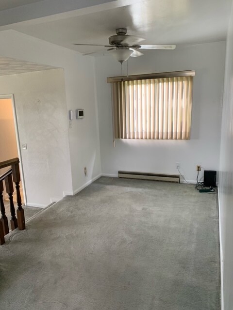 Building Photo - 509 E Riverview Ave