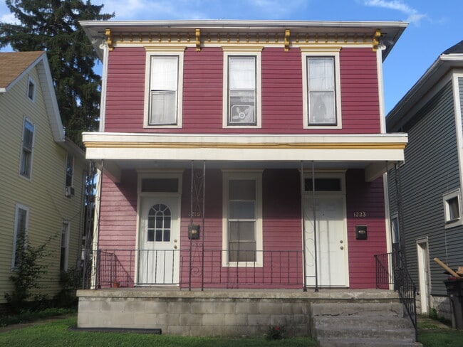 Building Photo - 1219 Fulton St