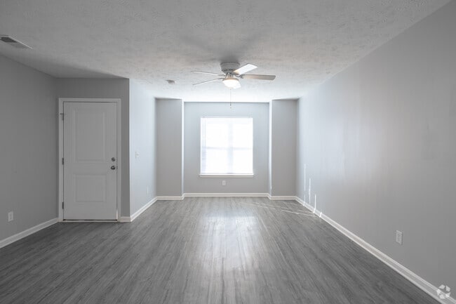 3BR, 2BA - 1,165SF Living Room - Circle Point Villas