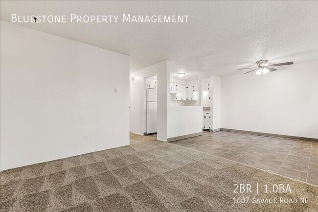 Foto del edificio - 1607 Savage Rd NE