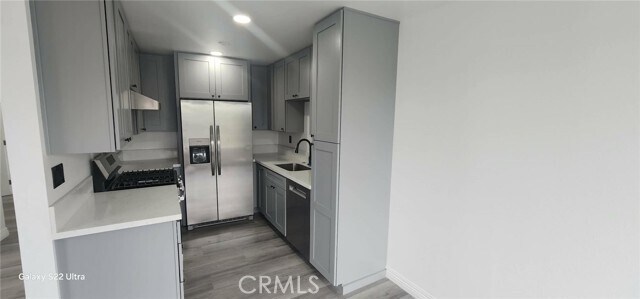 Building Photo - 1566 Pine Ave