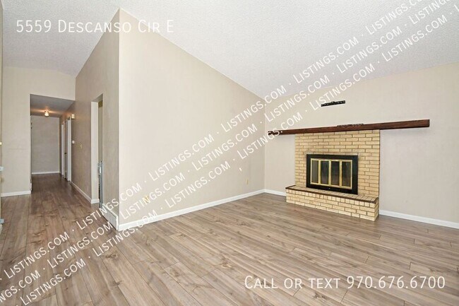Building Photo - 5559 Descanso Cir E