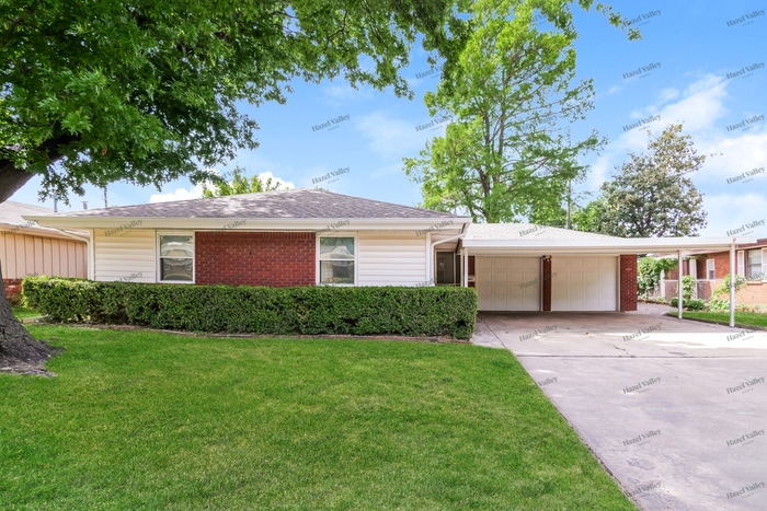 Photo - 7008 NW 25th St (Bethany, OK)