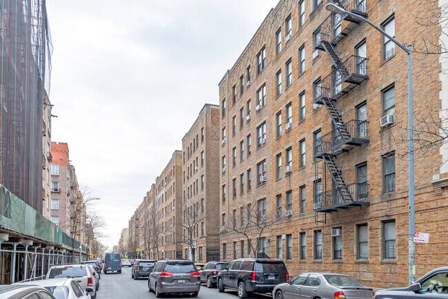 Foto del edificio - 2187 Holland Ave