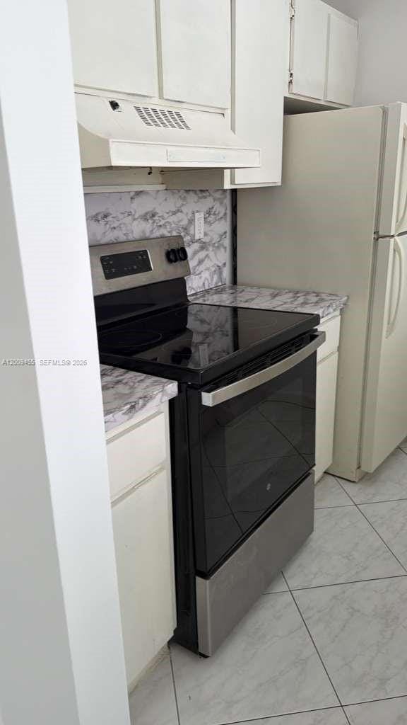 Foto del edificio - 6995 NW 186th St