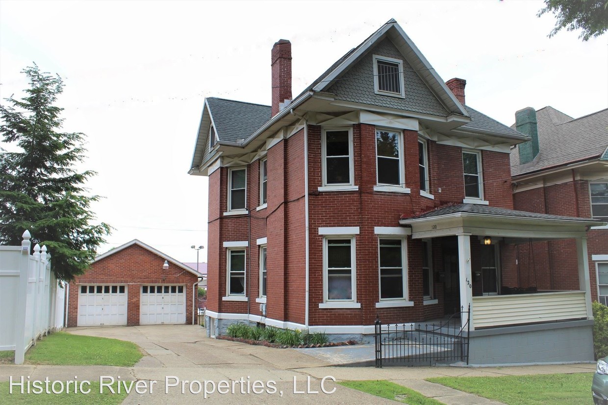 Primary Photo - 120 Ninth St
