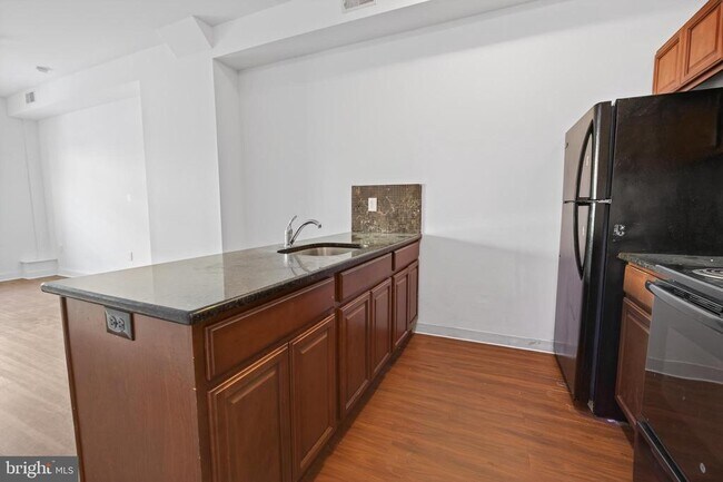 Foto del edificio - 6028 Market St