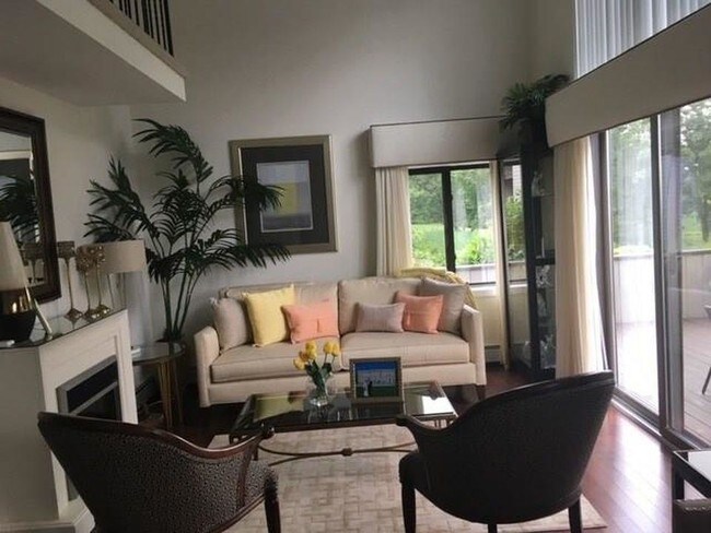 Foto del edificio - 297 Fishing Cove Rd