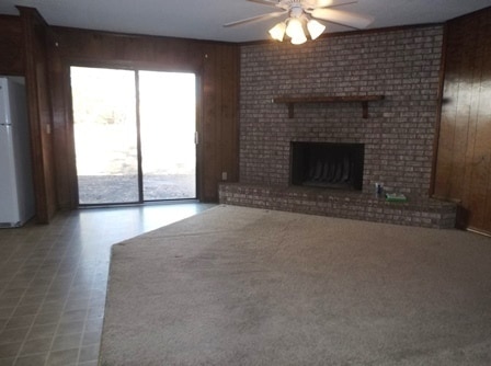 Building Photo - Valley Hills Subdivision - Detached Garage...
