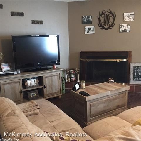 Foto del edificio - 2 br, 2.5 bath House - 202 SHADOW OAKS DRIVE