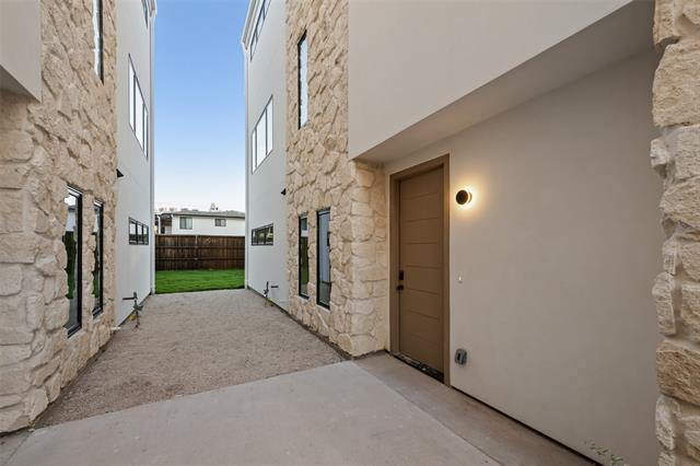 Foto del edificio - 1508 Holly Ave