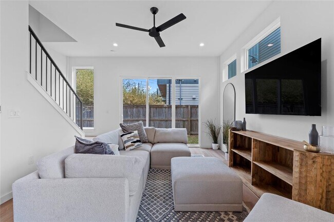 Foto del edificio - 506 Krebs Ln