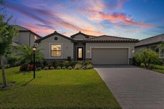 Building Photo - 5308 Coral Reef Wy