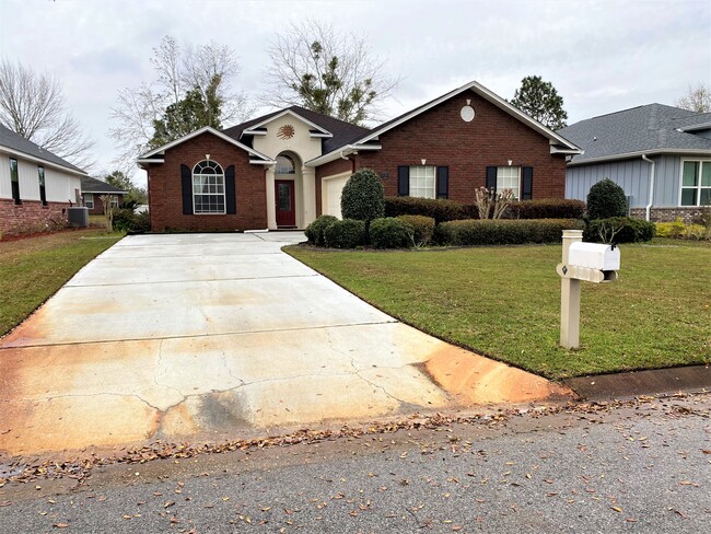 Welcome home! - 5805 Dunbar Cir