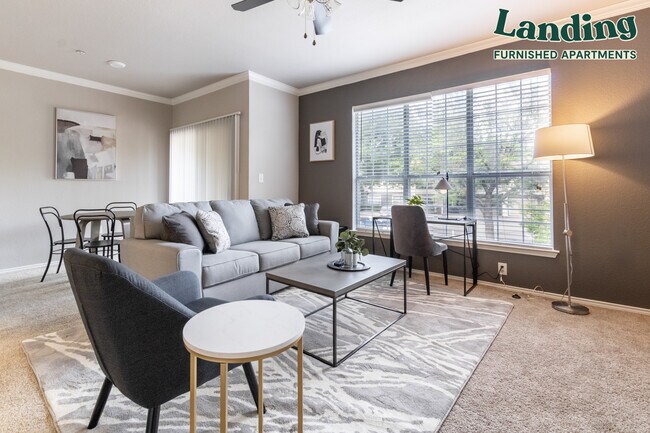 Foto del edificio - 2300 Kathryn Ln