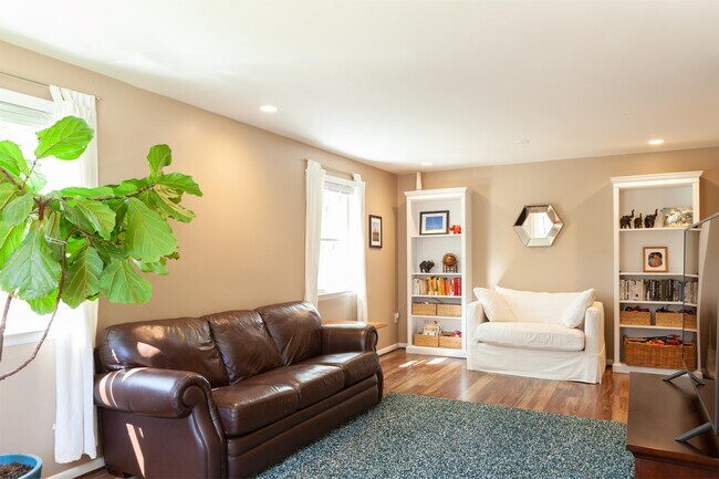 Foto del edificio - 3020 Southern Elm Ct