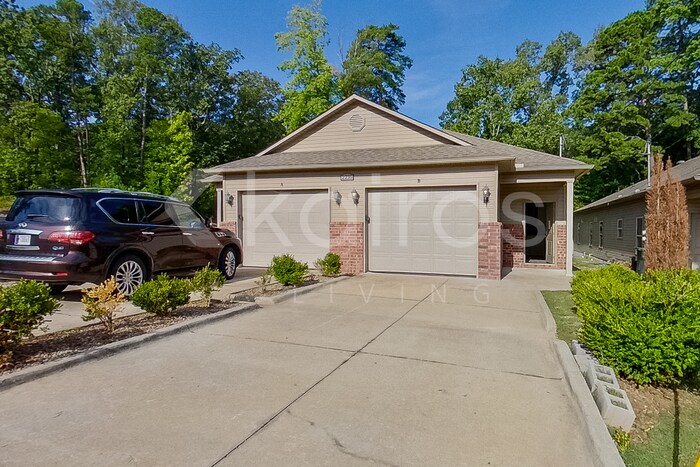 Foto principal - 2216 Perry St