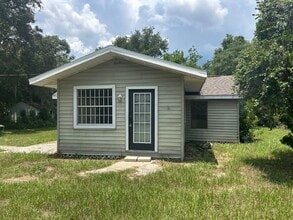 Building Photo - 16170 SE 252nd Terrace