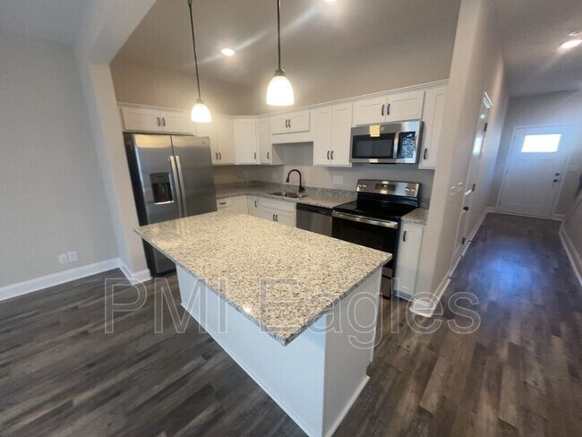 Building Photo - 384 Fallow Cir