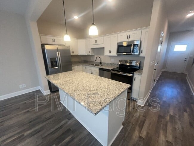 Foto del edificio - 384 Fallow Cir