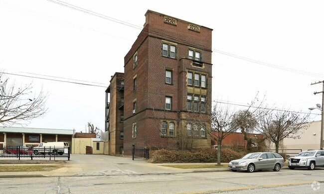Apartment Building Hall dixson hall apartments rentals - cleveland, oh | apartments Apartment Building Hall dixson hall apartments rentals - cleveland, oh | apartments