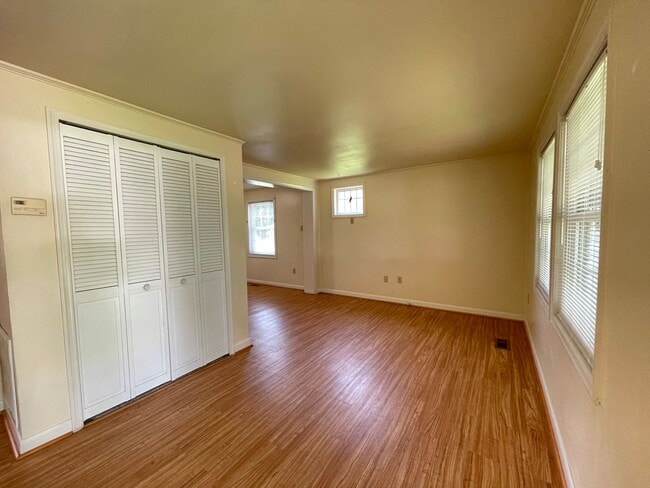 Building Photo - Location, Community, Quality Living. It Starts Here!
