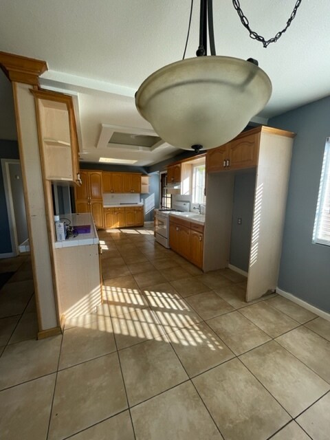 Foto del edificio - 928 N Sperry Dr