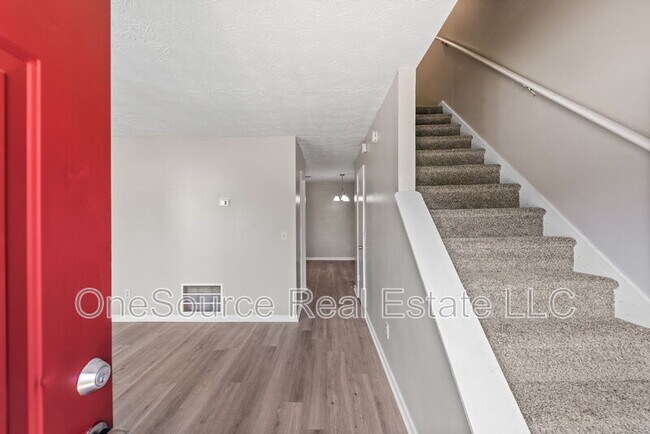 Building Photo - 3606 N Hopkins Ct
