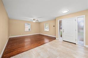Building Photo - 10038 Haddington Dr