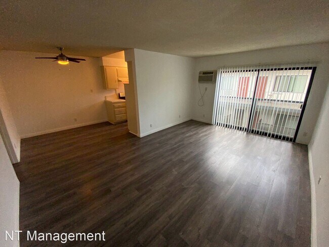 Building Photo - 1 br, 1 bath Apartment - 3510 Clarington A...