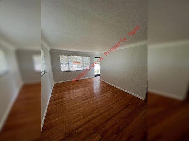 Foto del edificio - 974 Lindsay Lane