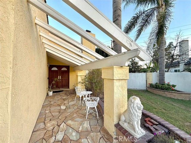 Building Photo - 17320 Alexandra Cir