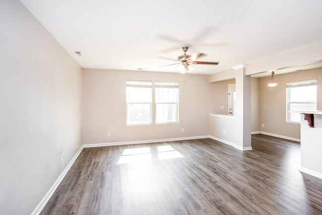 Building Photo - 12521 Palomino Dr