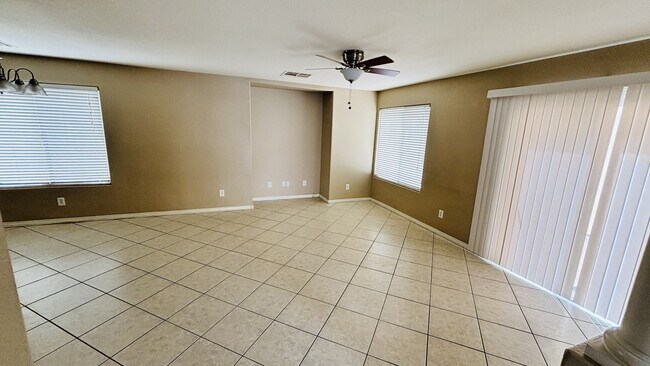 Foto del edificio - 7308 Laburnum St