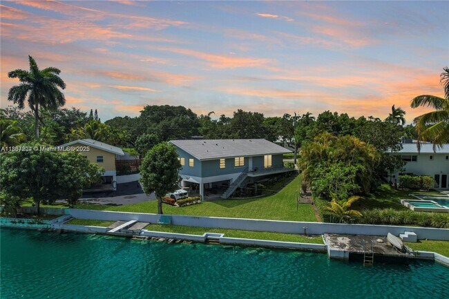 Foto del edificio - 425 NE 103rd St