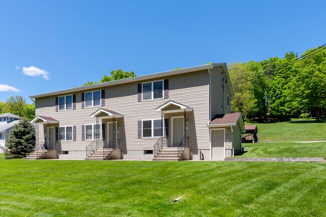 Building Photo - 34 Miller Hill Rd
