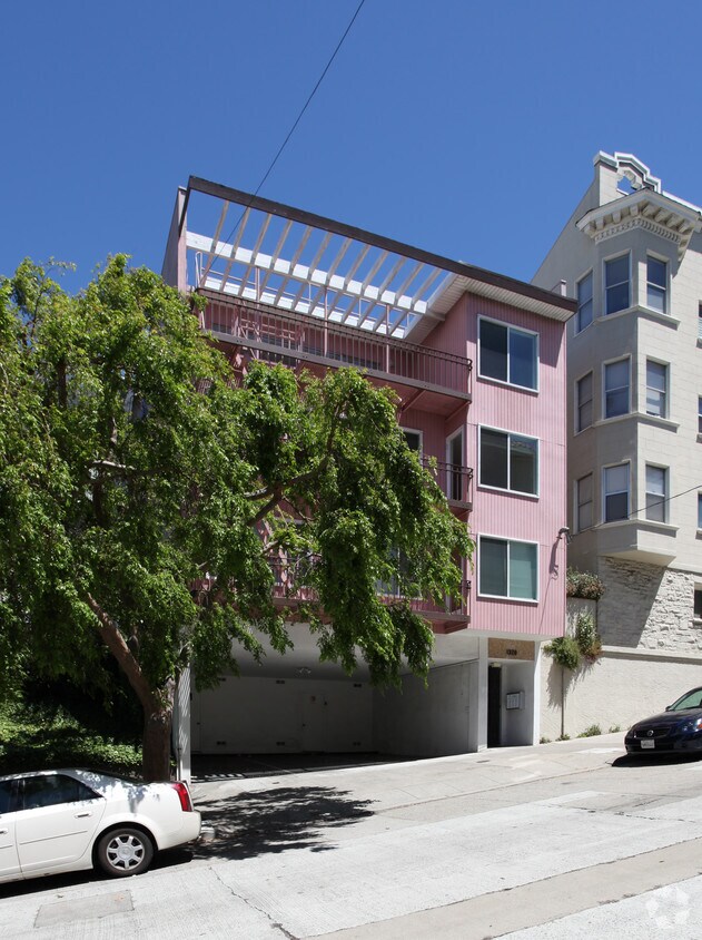 Building Photo - 1320 Green St