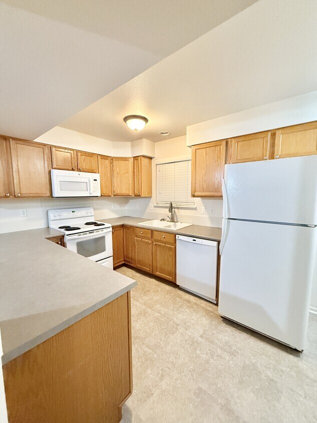 Foto principal - 4527 Starflower Dr