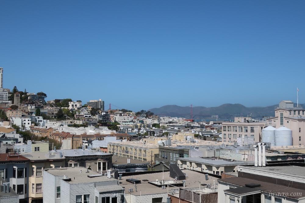 Primary Photo - 542 Lombard St