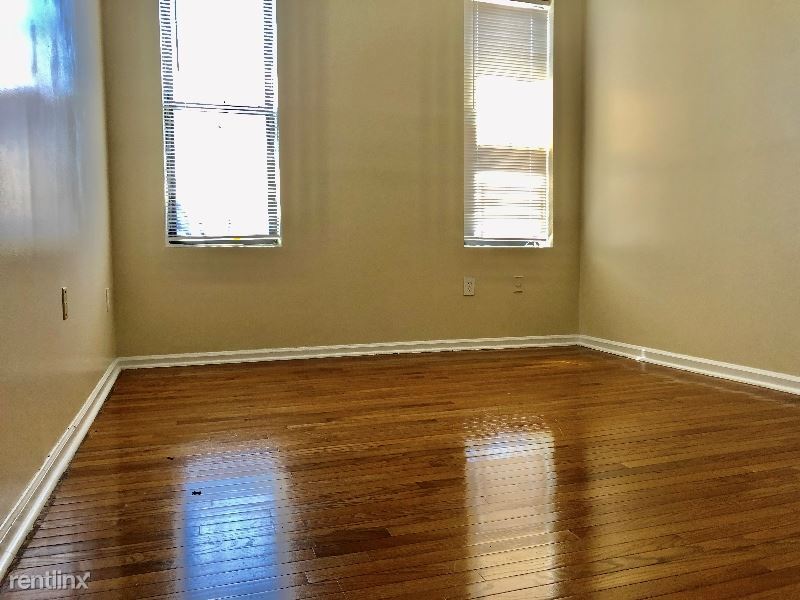 Building Photo - 1 br, 1 bath Apartment - 519 central 2 Unit 2