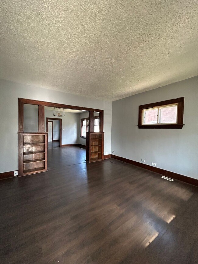 Foto del edificio - Updated 3-Bedroom, 1-Bathroom Home – $1,40...