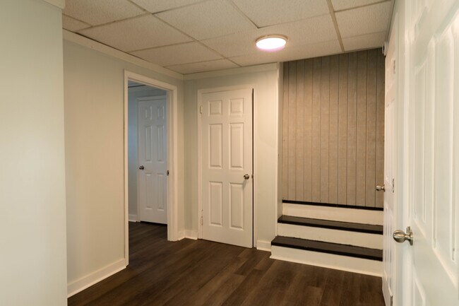 Foto del edificio - 2290 Malibu Dr SE