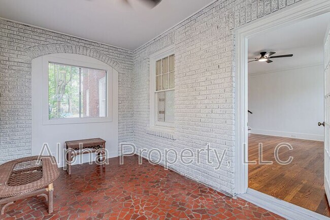 Foto del edificio - 712 Augusta St