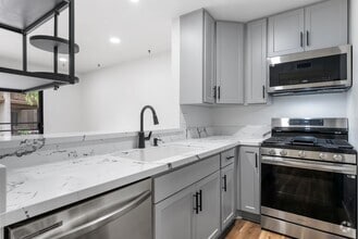 Building Photo - 88 Lemon Grove