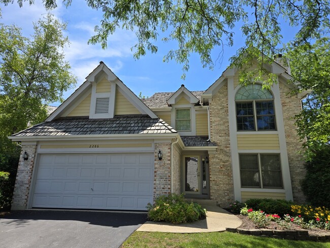 Building Photo - 2286 Brookside Ln