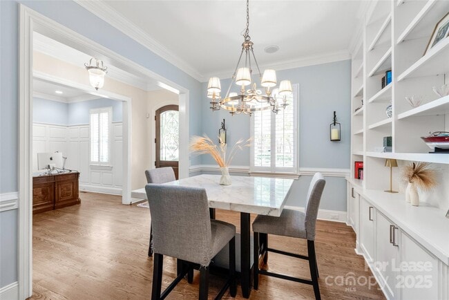 Foto del edificio - 6723 Conservatory Ln