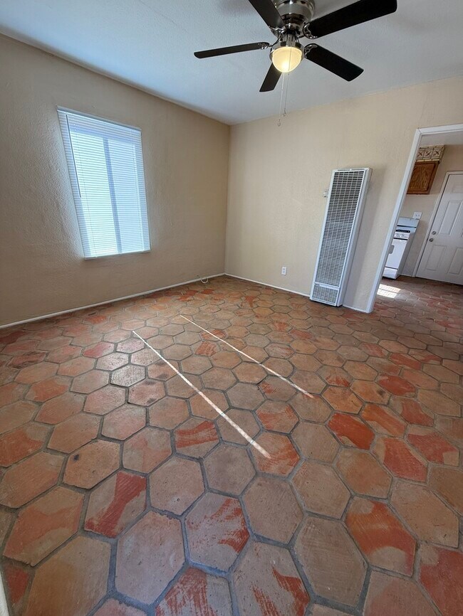 Foto del edificio - Townhome For Rent