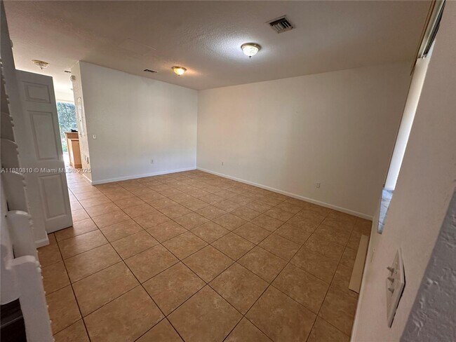 Foto del edificio - 12080 SW 268th St