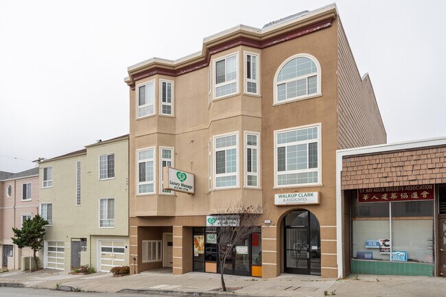 Building Photo - 2332 Taraval St